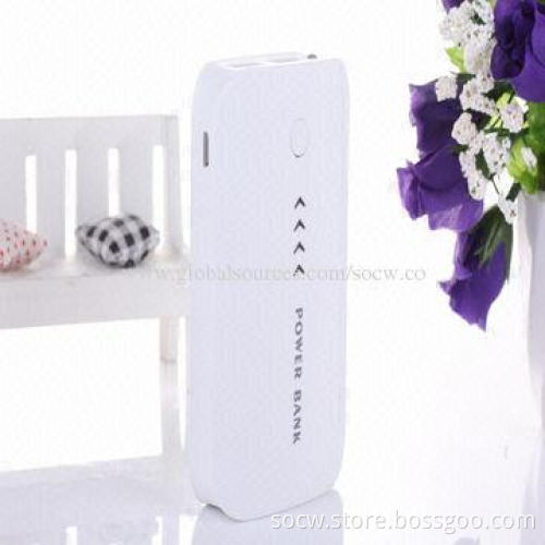 Chinese manufacturer of 8,500mAh high quality universal chargers with 18650 battery